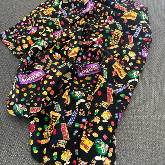 Mars candy silk scarf. Beautiful and fan. - Picture 2 of 7